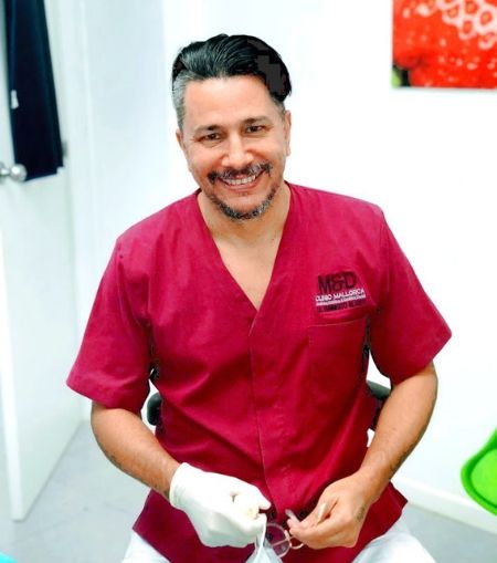 Dr.Humberto-Blanco-Odontología-Implantología-Clinic-Mallorca-MED Dr.Humberto-Blanco-Odontología-Implantología-Clinic-Mallorca-MED