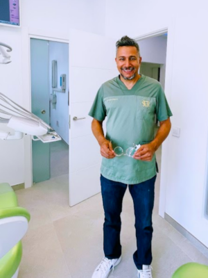 Dr Blanco-Clinic-Ser-Med-Mallorca Dr. Hunberto Blanco